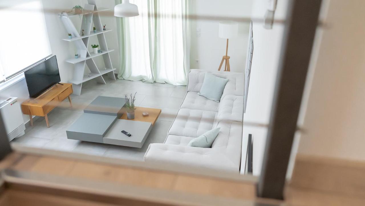 A Brand New, Beautifully Decorated Maisonette. Chalkida Ngoại thất bức ảnh